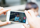 スマホで動画や写真を撮影